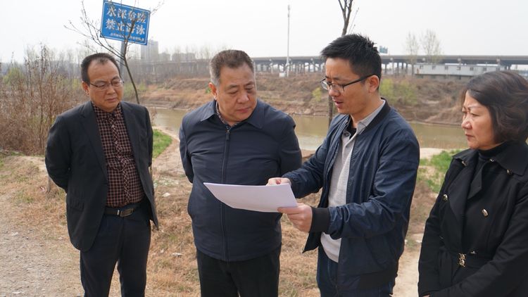 集团向导金辉赴泾阳工业基地就工业结构调解、重点项目推进等举行事情调研